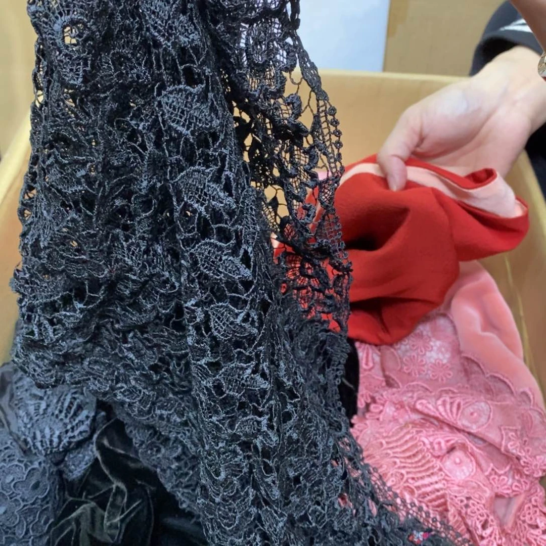 瓷片水*蓝杯子里有个好的