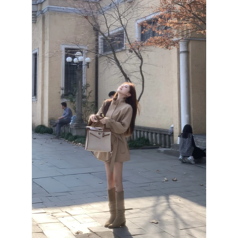 LOSA ROSA早春新款韩系休闲垂感宽松短款小个子立领风衣外套女F92