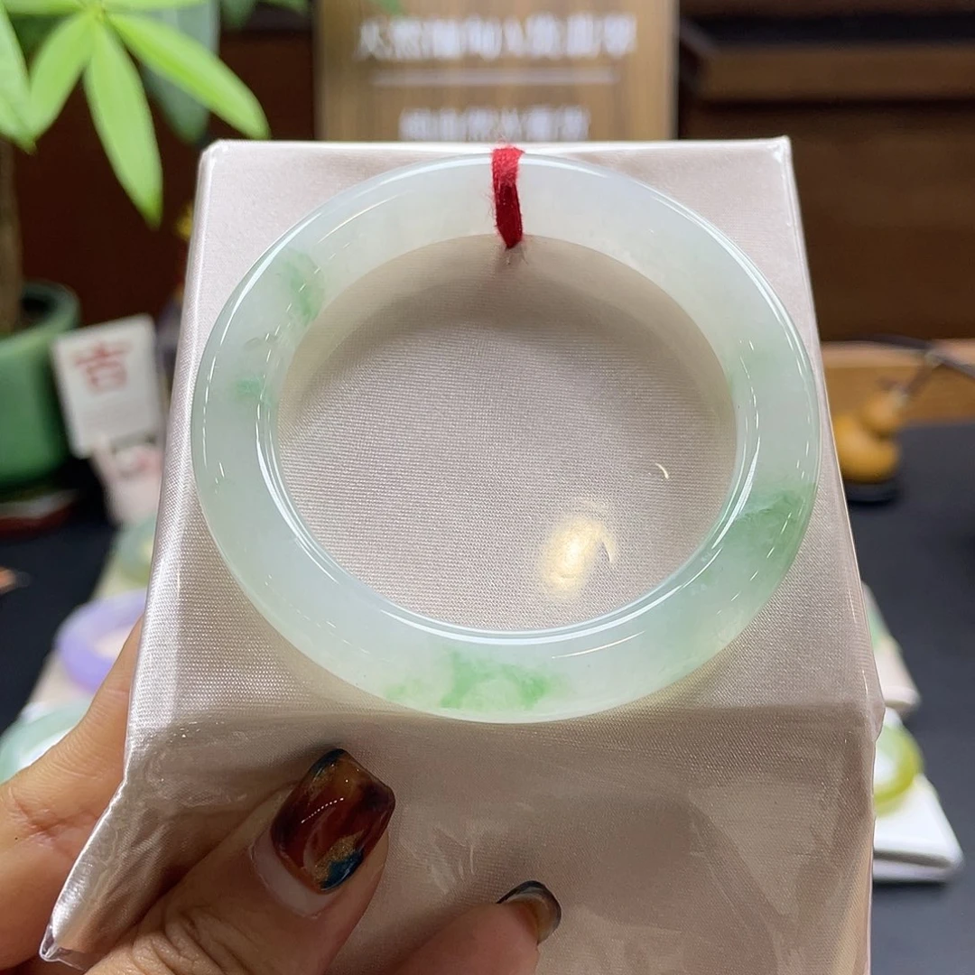 翡翠未镶嵌手镯27 号链接