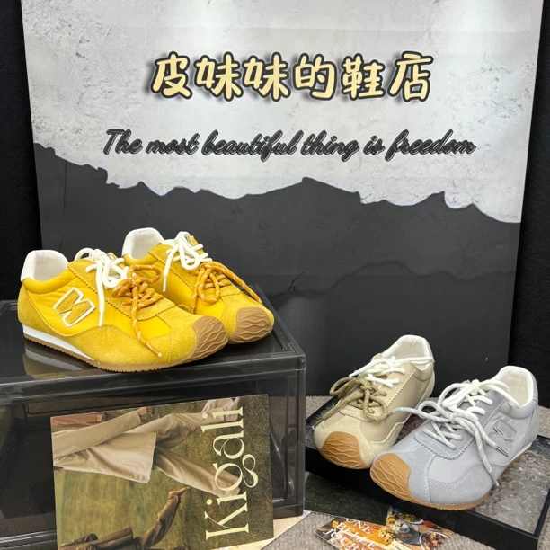 【皮妹妹】2025春上新圆头复古软底舒适阿甘德训平底休闲运动鞋99