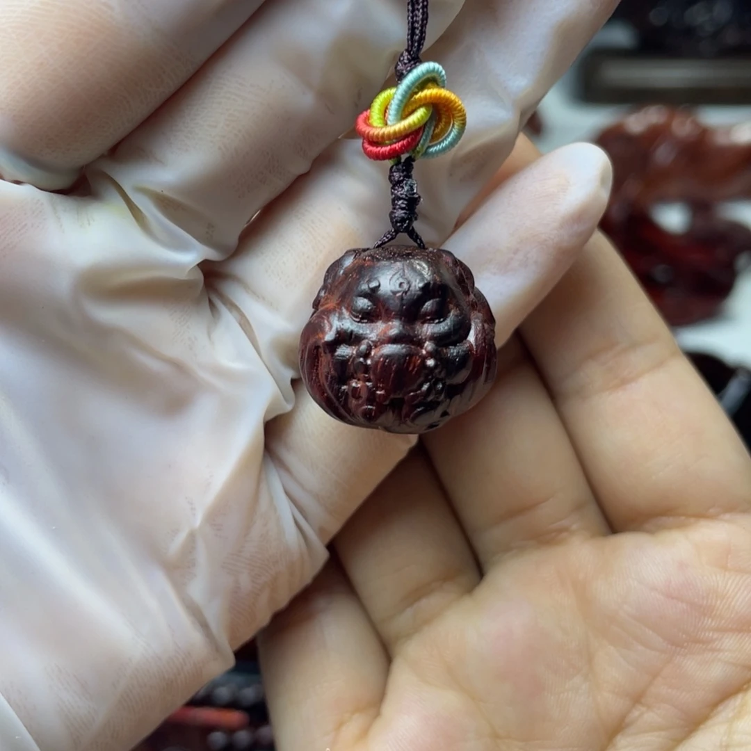 檀香紫檀（小叶紫檀）九尾狐