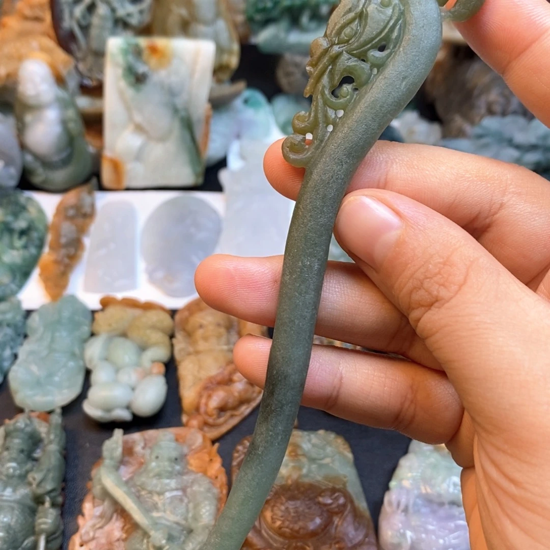 定制翡翠未镶嵌特色71
