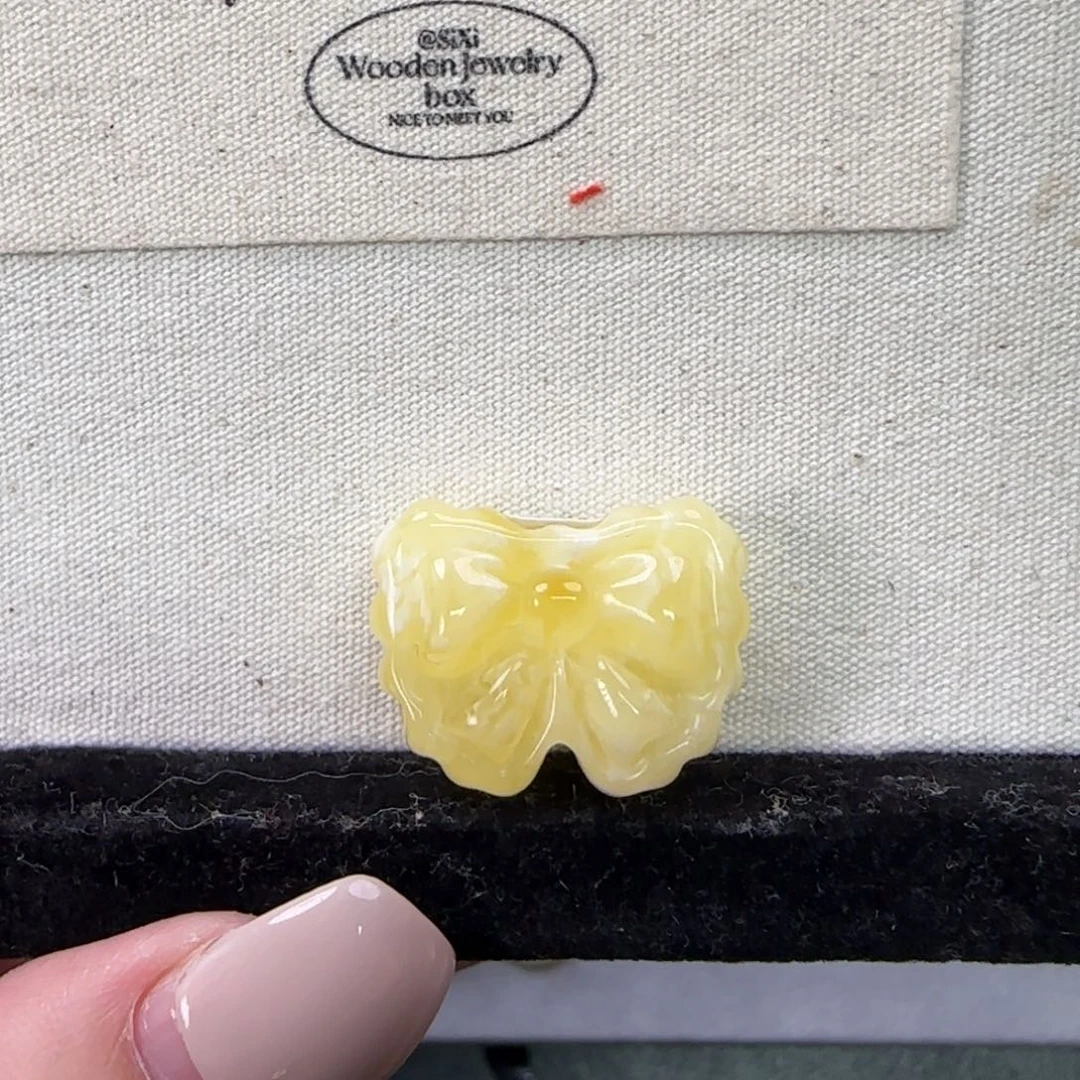 裸石琥珀未镶嵌陈*美天然蜜蜡