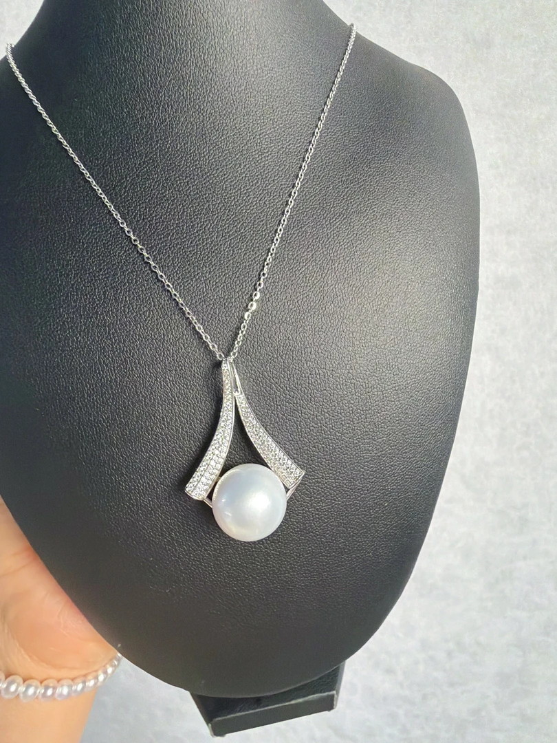 天然海水澳白吊坠S925银项链满钻轻奢镶嵌珠宝白色时尚百搭强光