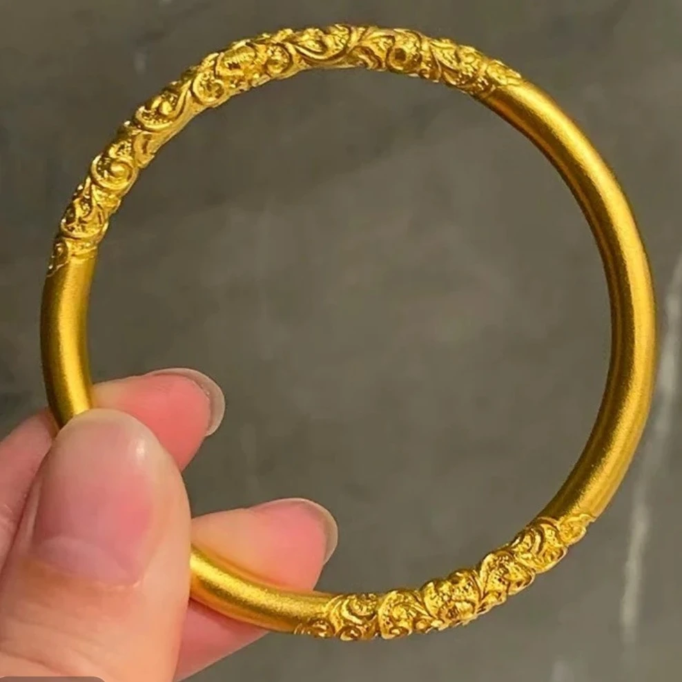 铜合金手镯 古法传承精品浮雕卷草纹手镯