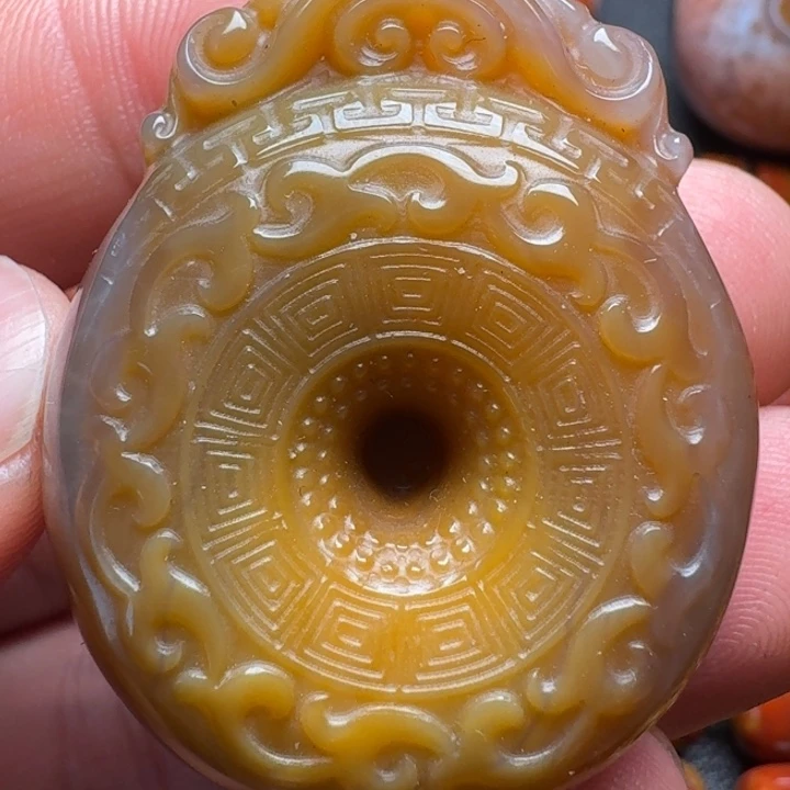 玛瑙/玉髓未镶嵌珠宝奇石