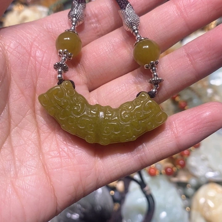 岫玉毛衣链未镶嵌