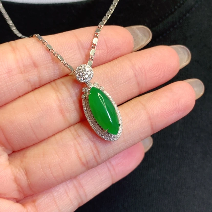 【闪购商品】颈饰银S925镶嵌翡翠马眼