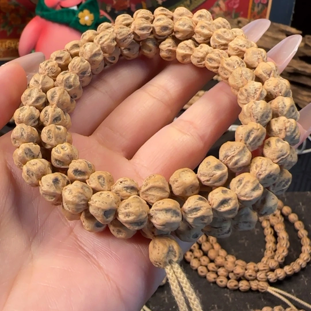 ****壳柏香籽/百香籽吊坠