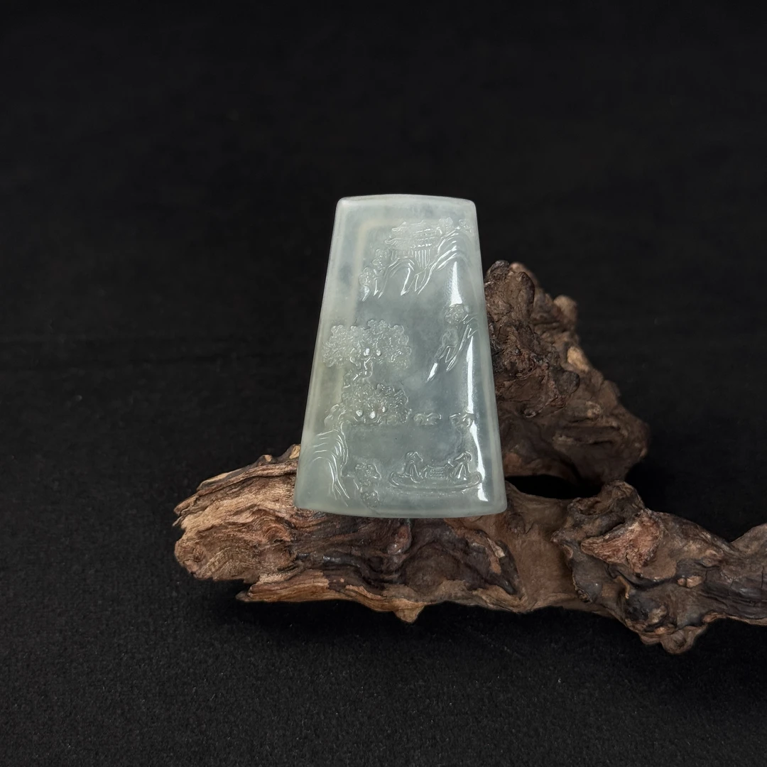 【诚翠拍品第一百一期午】翡翠86吊坠GBL3157
