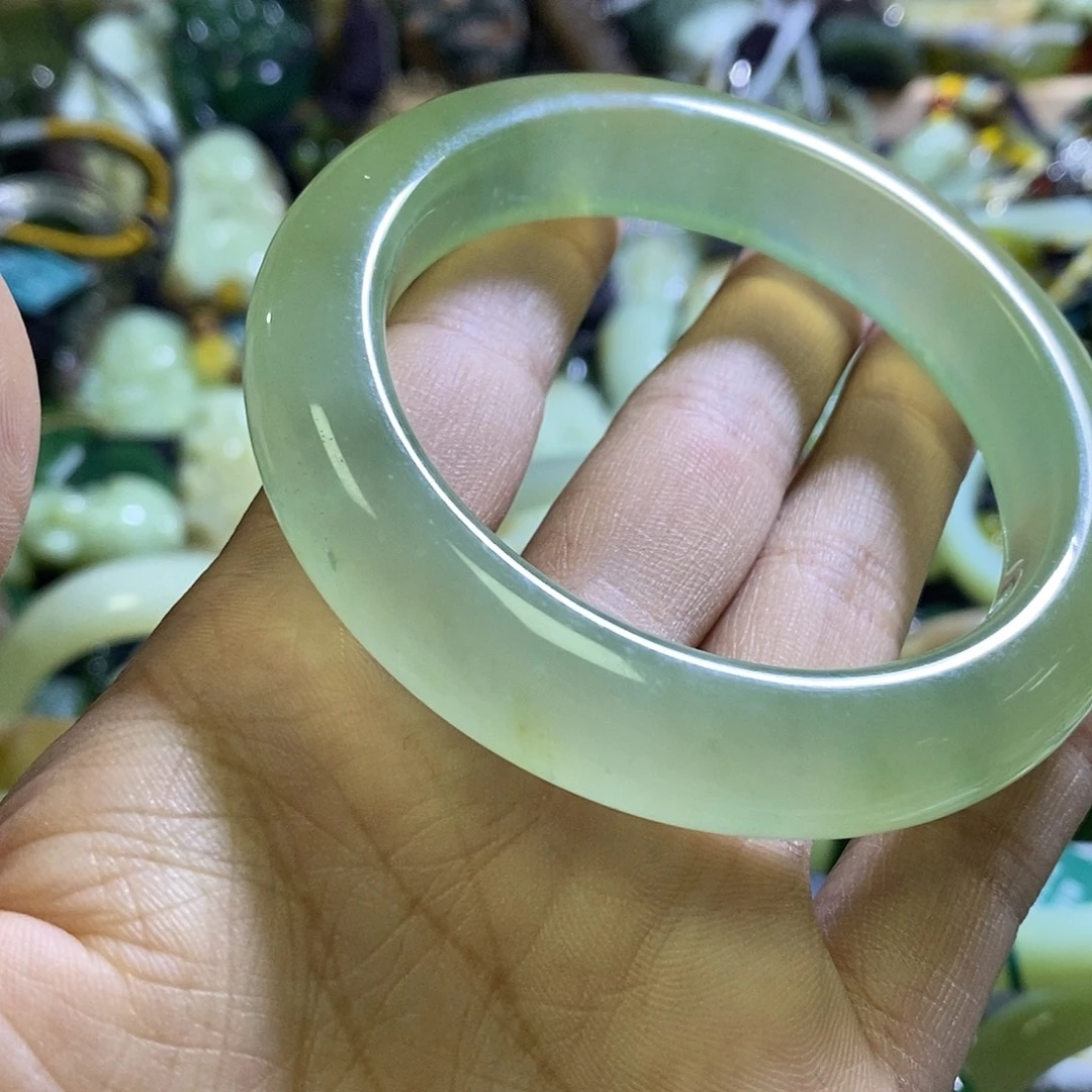 岫玉未镶嵌手镯58口径