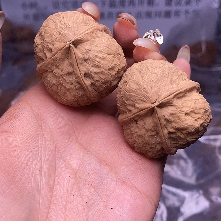 核桃云南野生铁核桃116号40mm