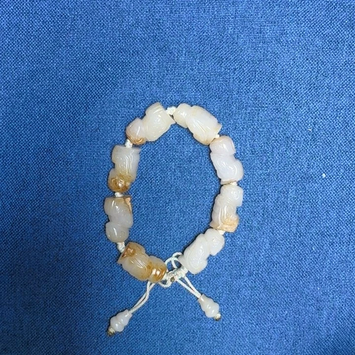 和田玉（糖玉）挂件未镶嵌