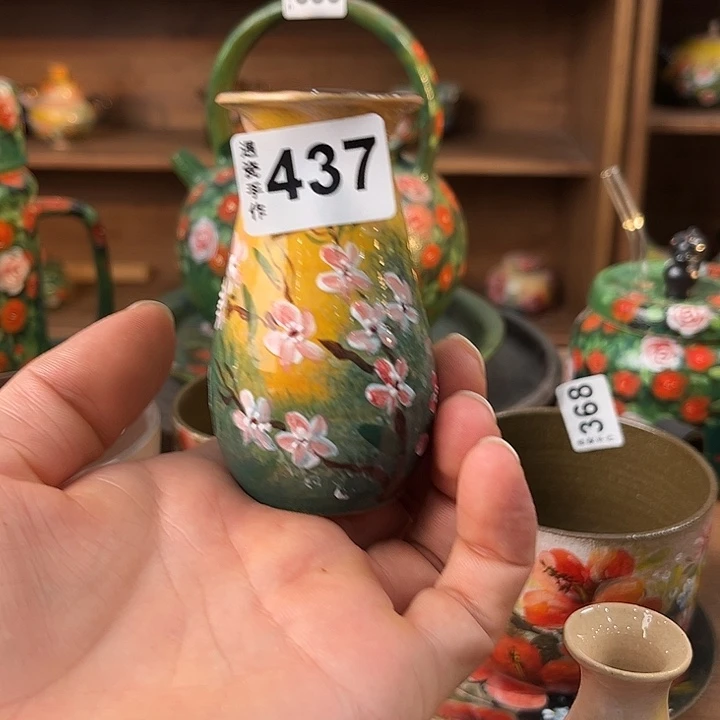 纯纯莫奈油画风纯纯莫奈油画风花瓶