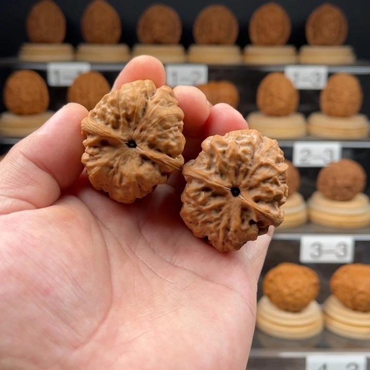 就***樂文玩核桃吊坠蛤蟆头