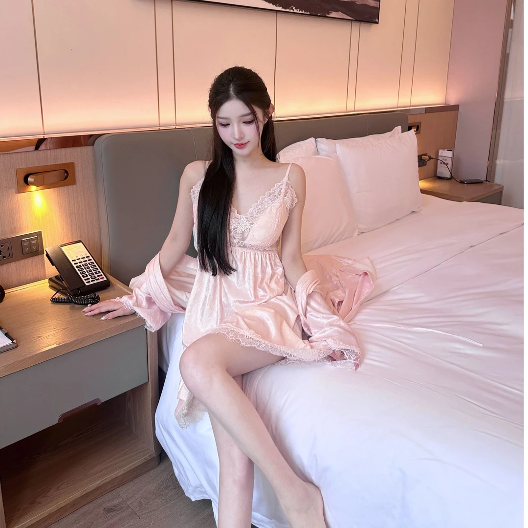 DUOSU 朵粟 浪漫樱花睡袍-高级水晶棉加绒睡衣睡裙