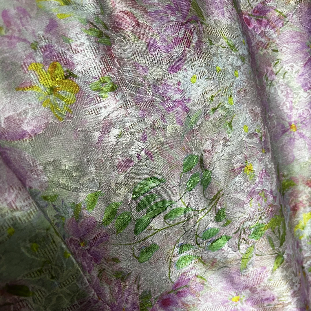 【花漾纱】锦人丝双面染薯莨提花面料
