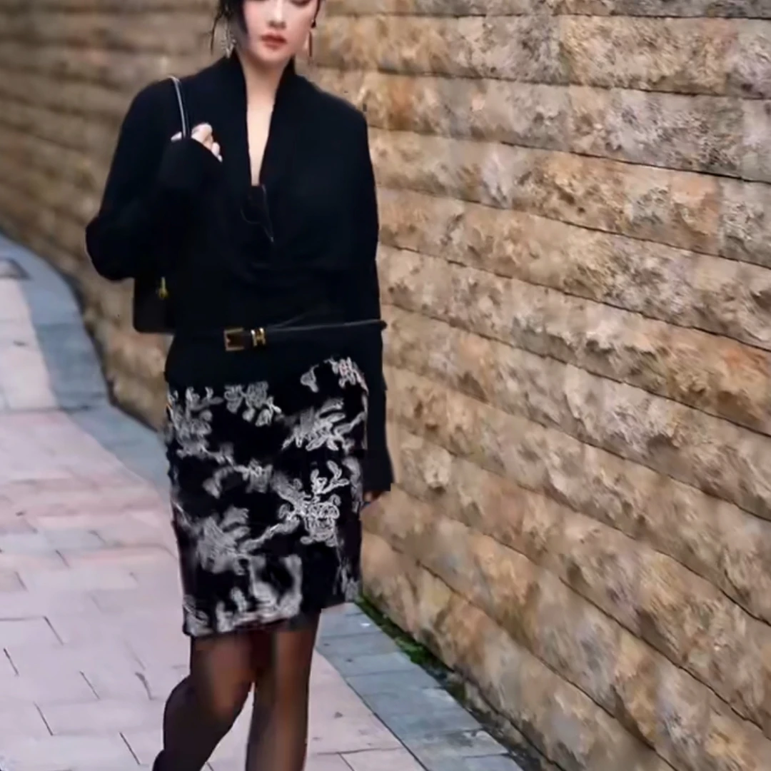 2025冬季时尚潮流百搭精品女装惜2CIW2