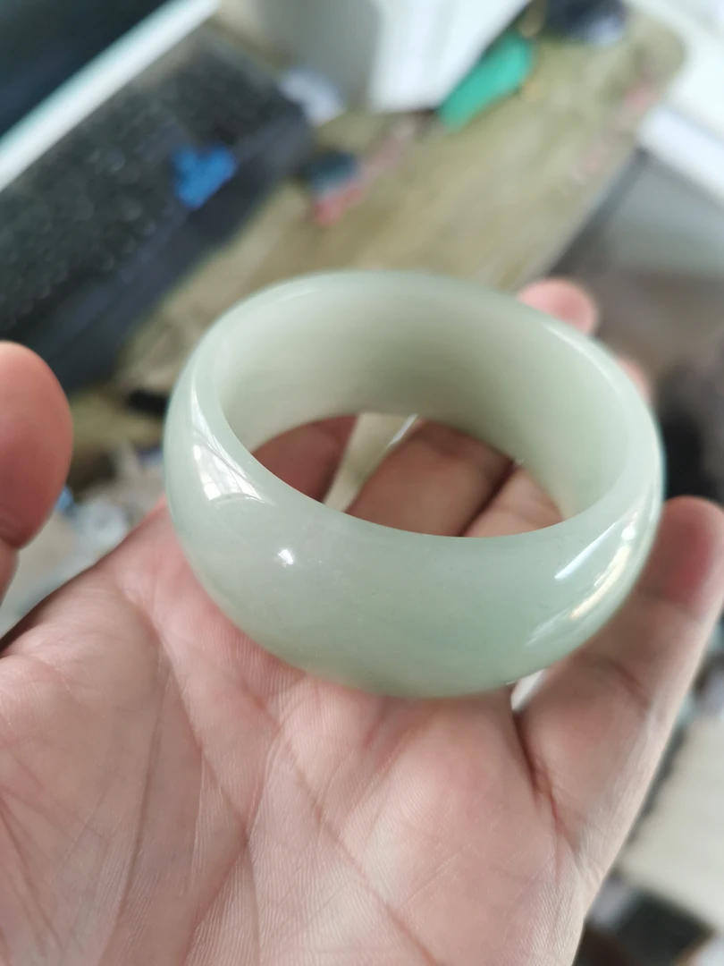 天然玉石东陵玉宽胎手镯/石英质玉