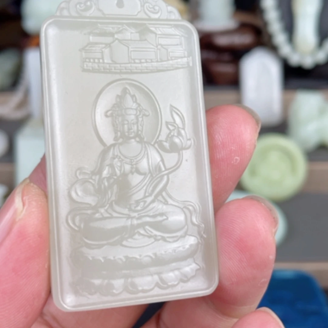 【闪购商品】颈饰未镶嵌和田玉