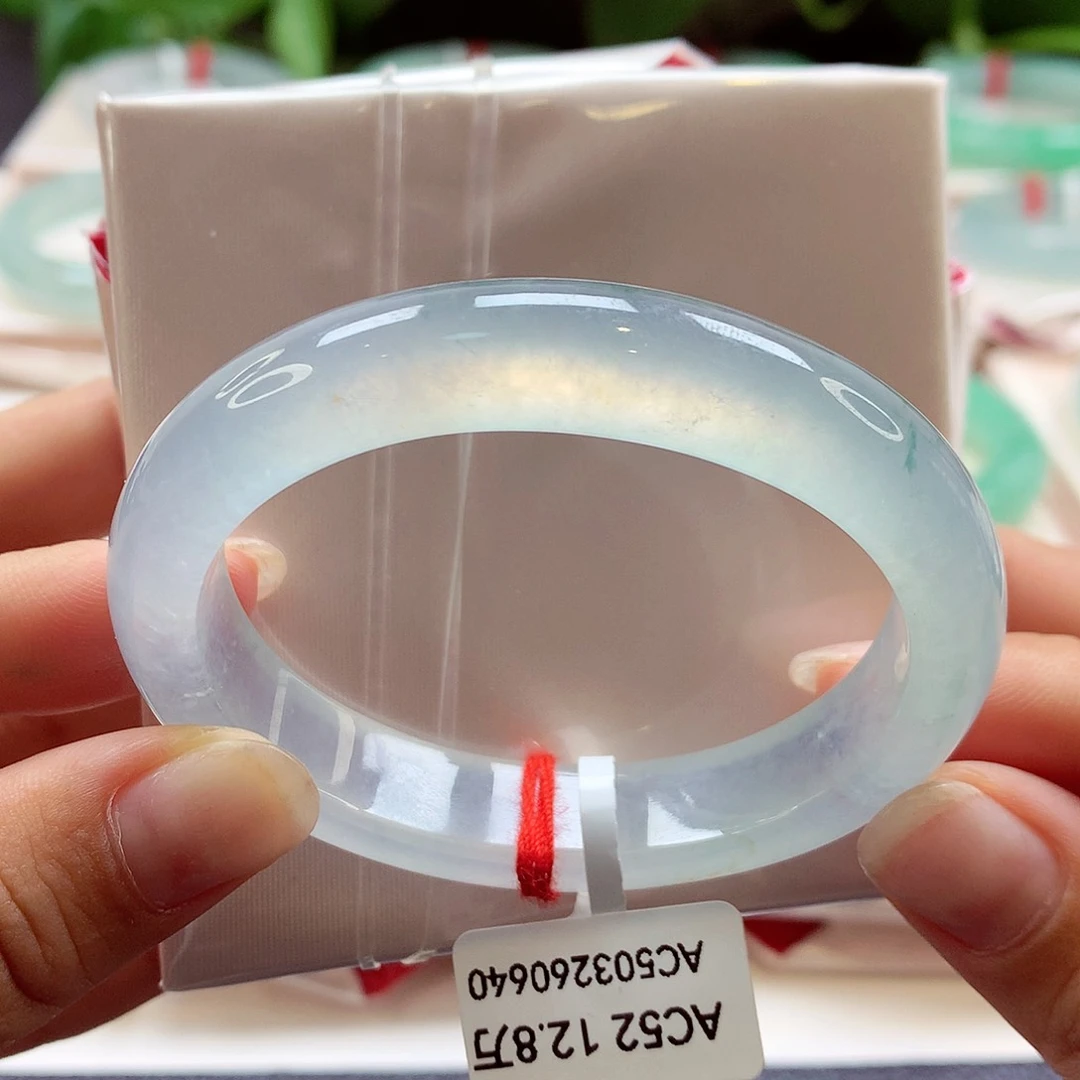 未镶嵌手镯（贵妃镯）翡翠68-09