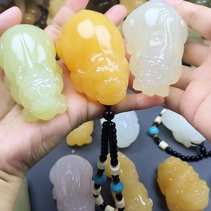 石材E****生玉石雕刻品