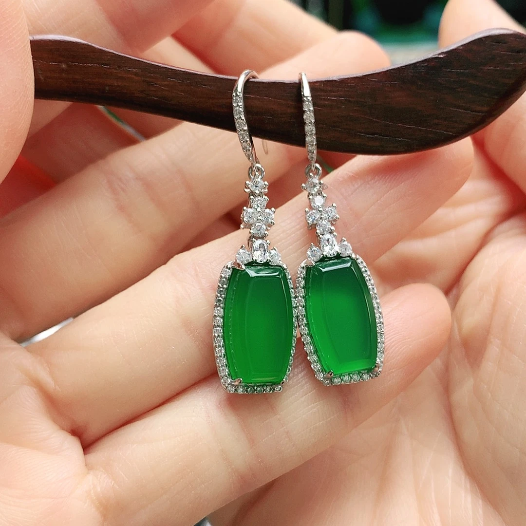 玛瑙/玉髓银S925镶嵌耳钉