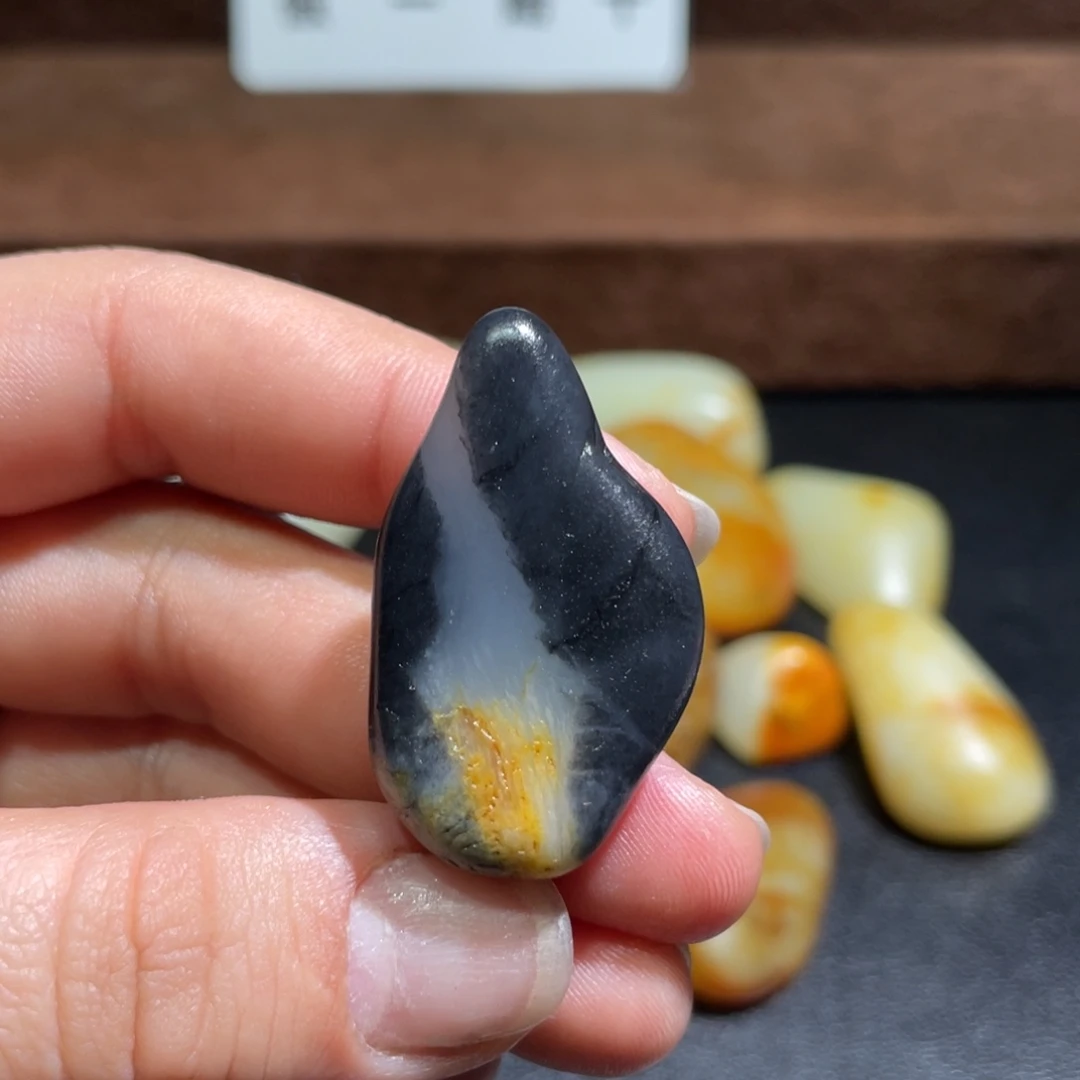 和田玉（子料）未镶嵌挂件