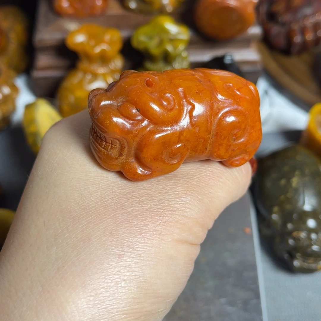 蛇纹石玉合金颈饰