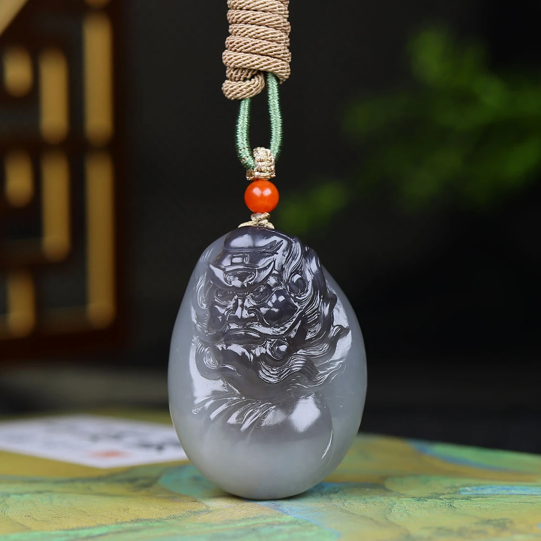 1119113和田玉烟紫钟馗挂件