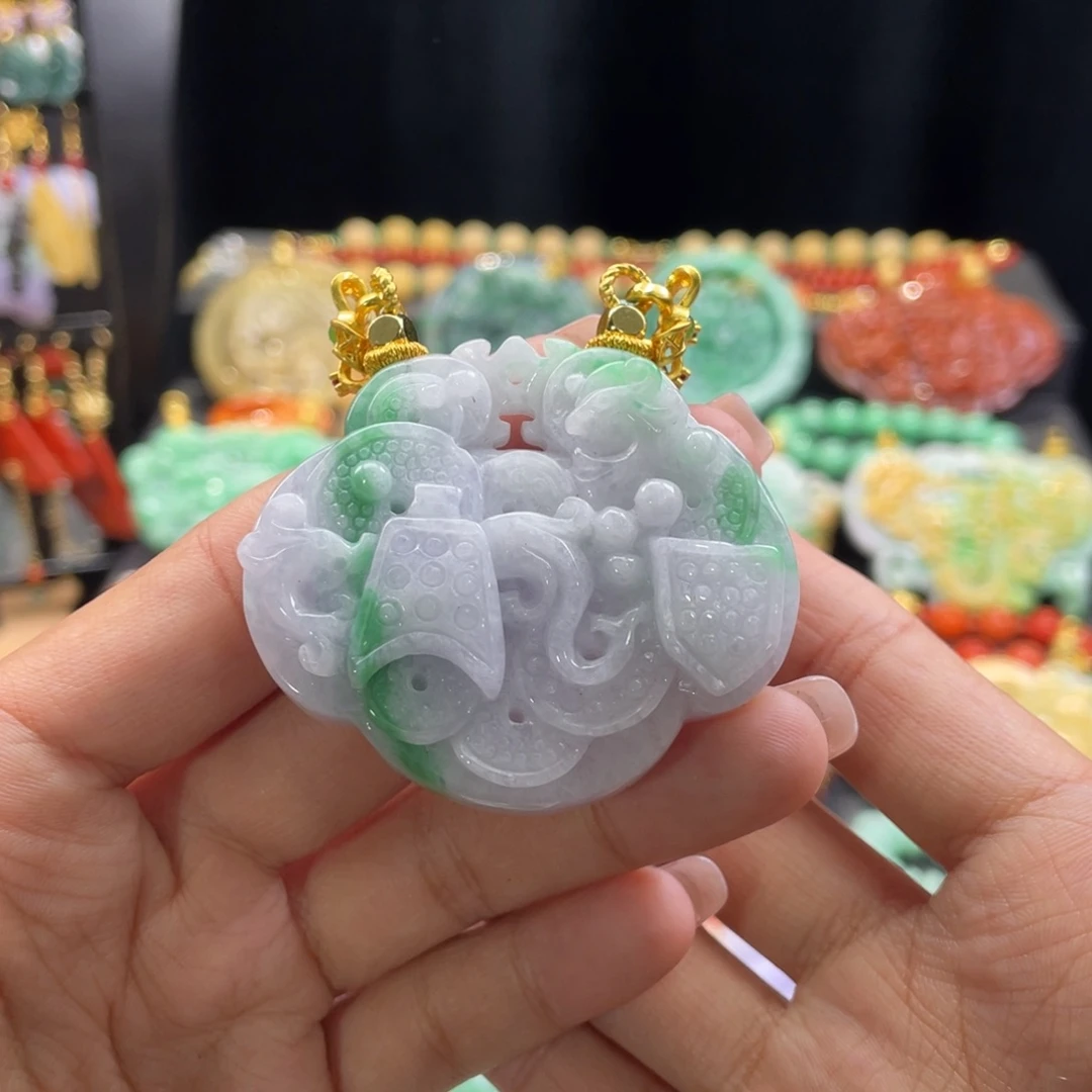 翡翠颈饰未镶嵌代编织