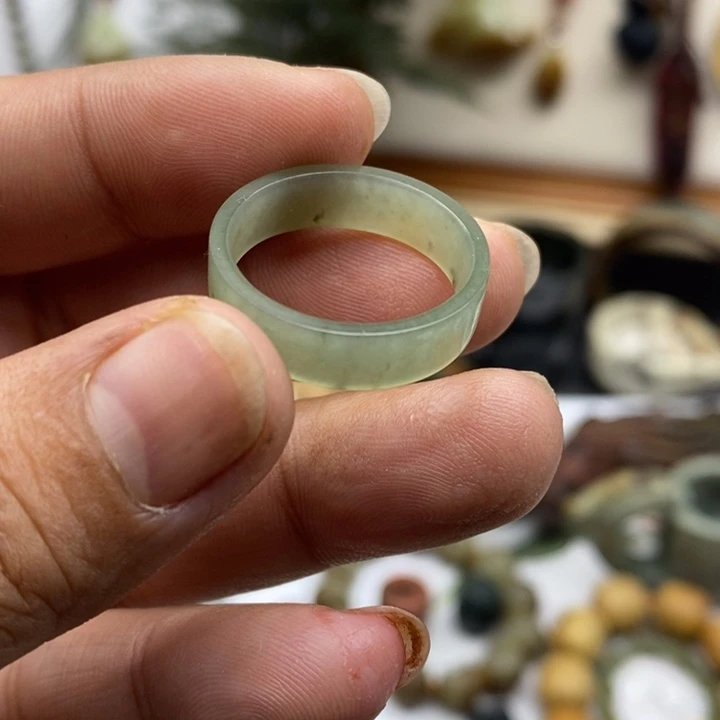 岫岩老玉（透闪石质玉）挂件未镶嵌