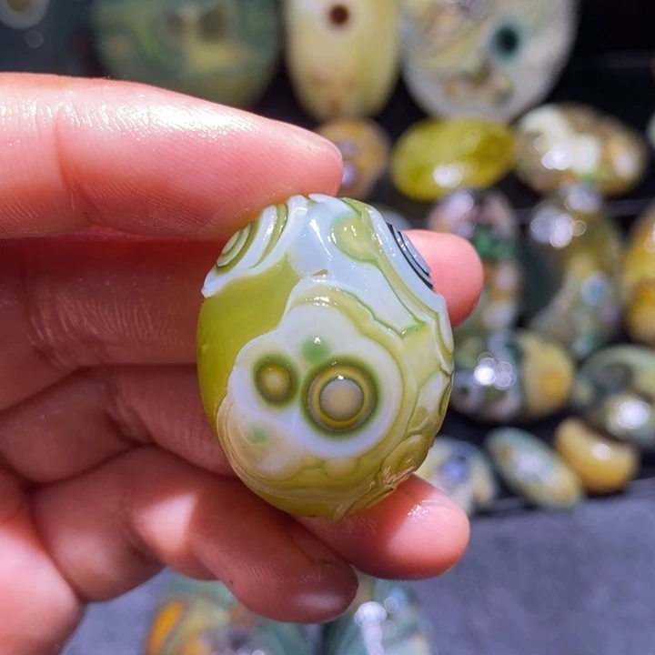 玛瑙/玉髓珠宝奇石未镶嵌吉**意