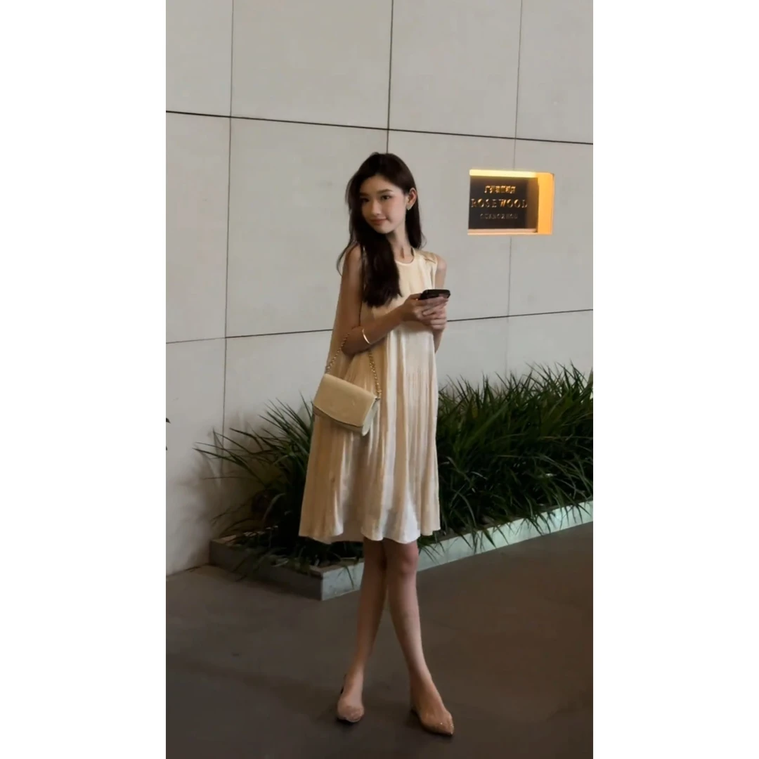 INS CEC小香风背心连衣裙女韩系温柔时尚纯色小众复古无袖短裙