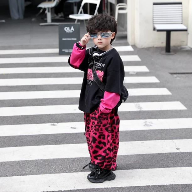 【现货】Jimmy妈童装快乐粉豹春季新款儿童袖子拼色卡通印花长袖T恤