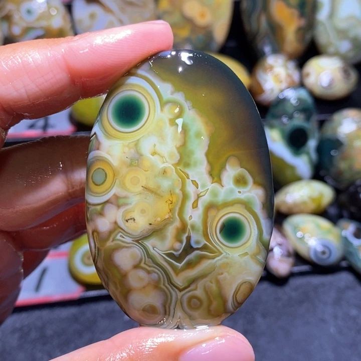 玛瑙/玉髓玛瑙吊坠未镶嵌