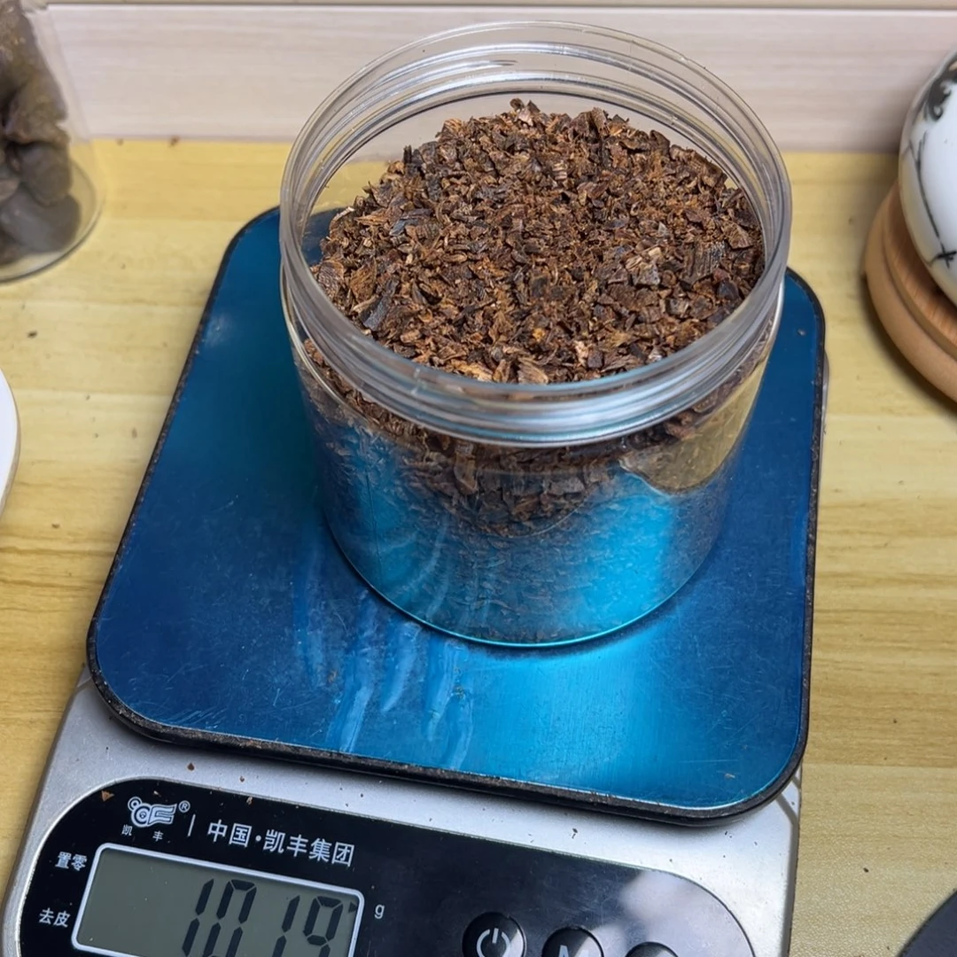 揽***月树脂制品海南天然老白棋沉水树丁切料100克