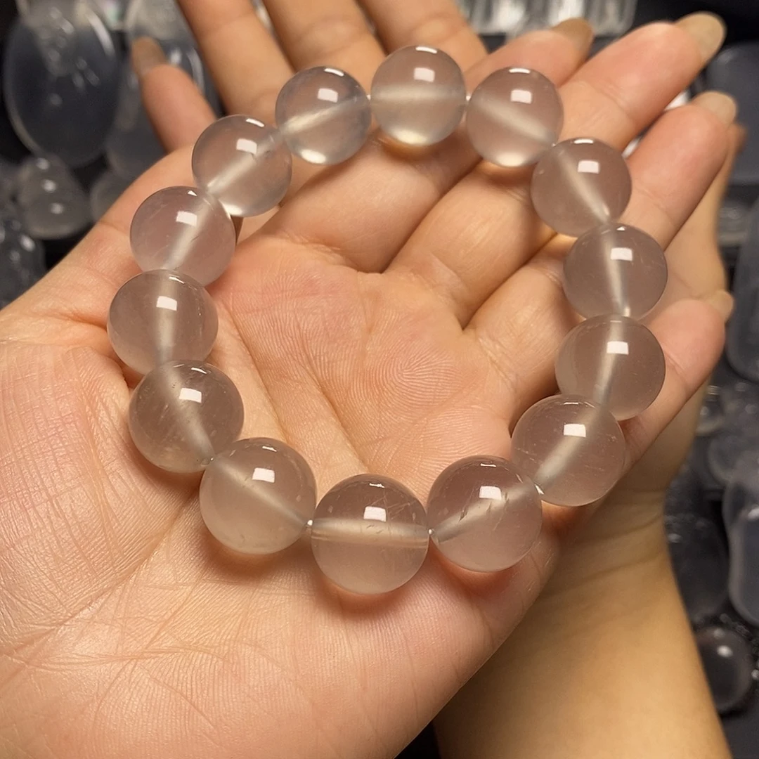 富***股石英质玉未镶嵌手链