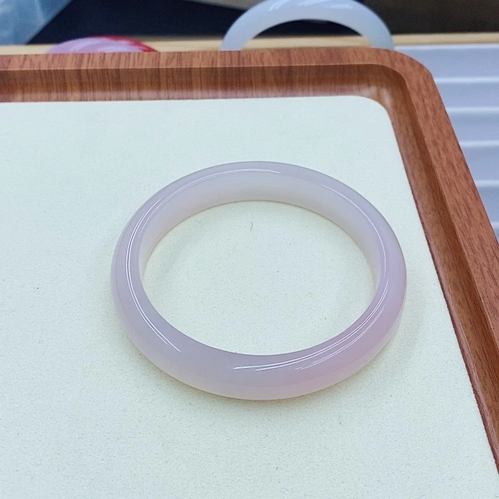 玛瑙未镶嵌手饰手镯57.3