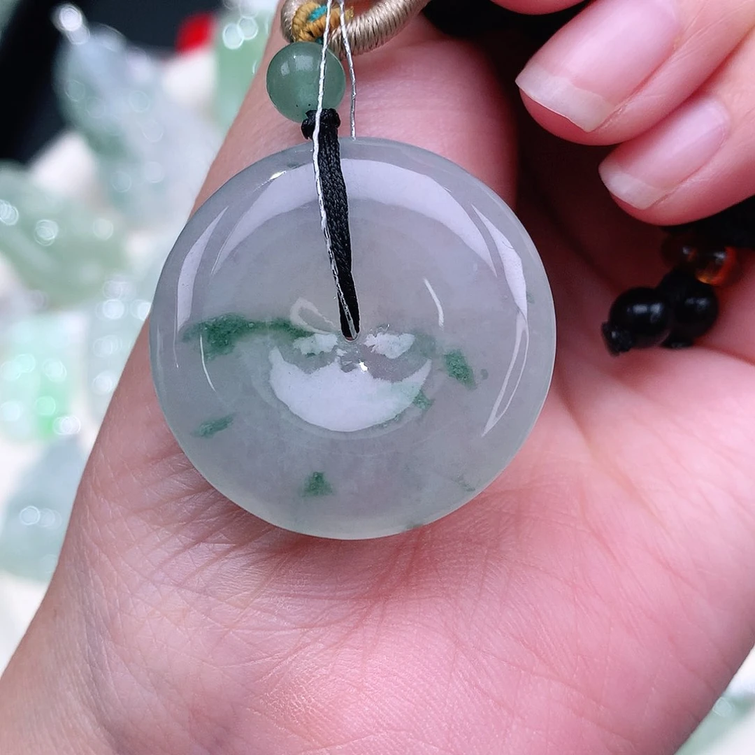 翡翠未镶嵌颈饰飘绿花扣31.5、6