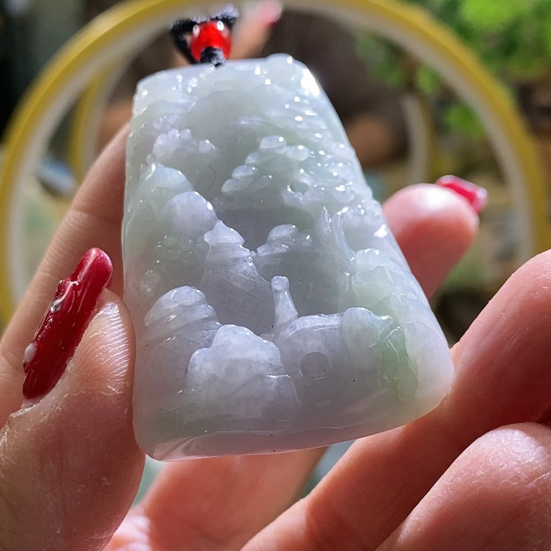 【闪购商品】翡翠颈饰未镶嵌山水