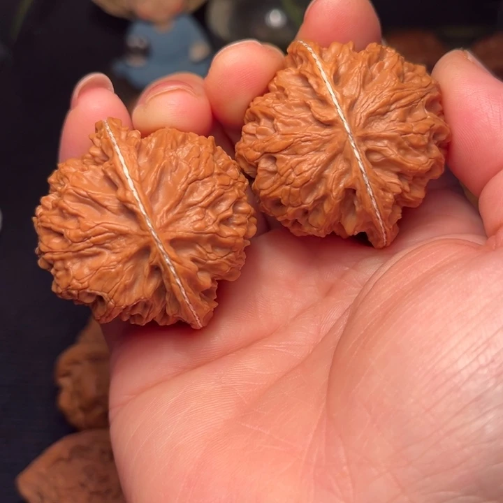 文玩核桃把件苹果园42