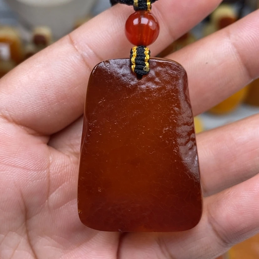 【闪购商品】琥珀颈饰未镶嵌