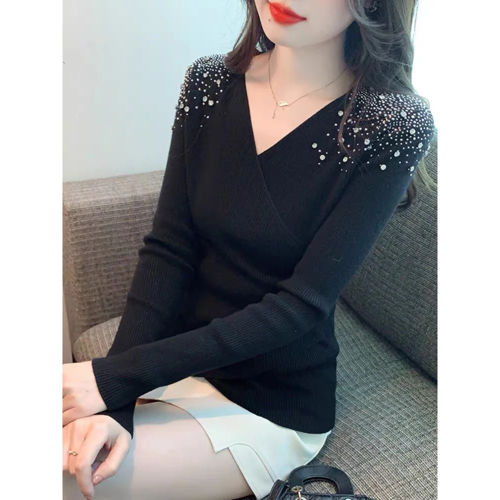 显瘦网红洋气百搭2025新款针织衫法式重工打底衫气质时尚黑色减龄