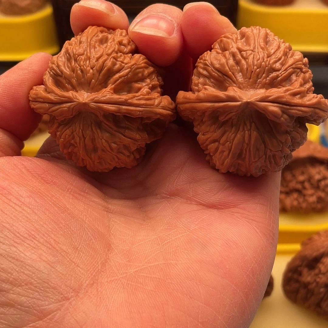 把件文玩核桃白狮子