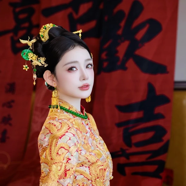 浅金色金色婚庆饰品古代步摇发冠富婆风国风傣族风格