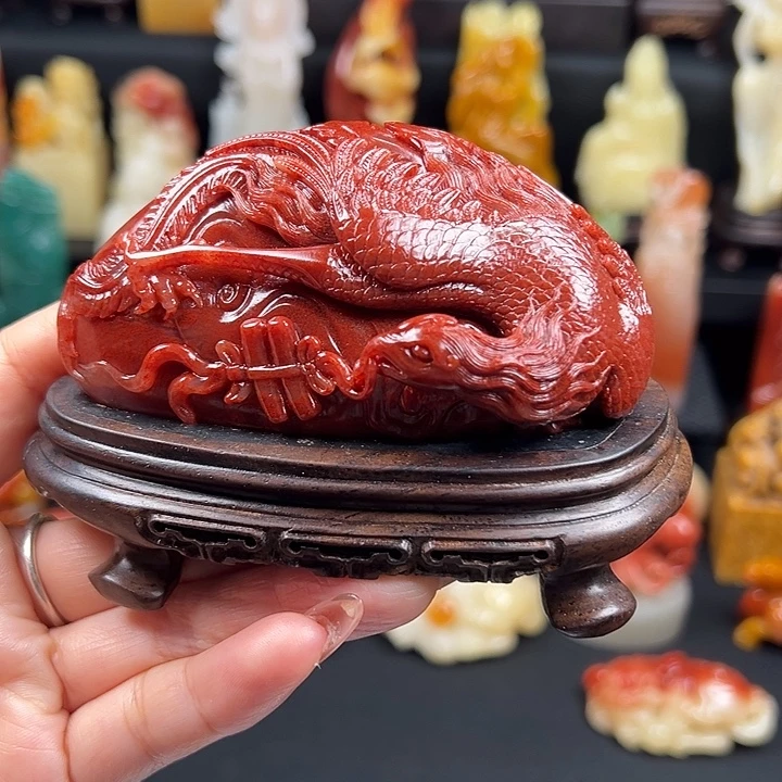 寿山石高山水冻石