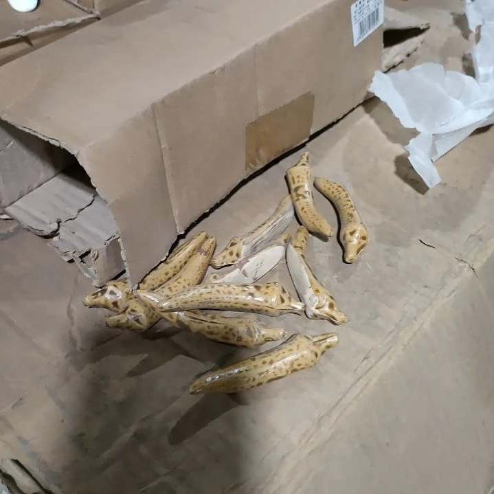 摆件陶瓷盘子碗啥都有