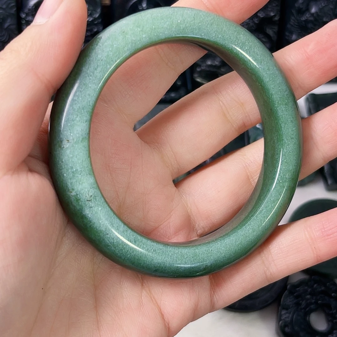 ✪***✪蛇纹石玉未镶嵌颈饰