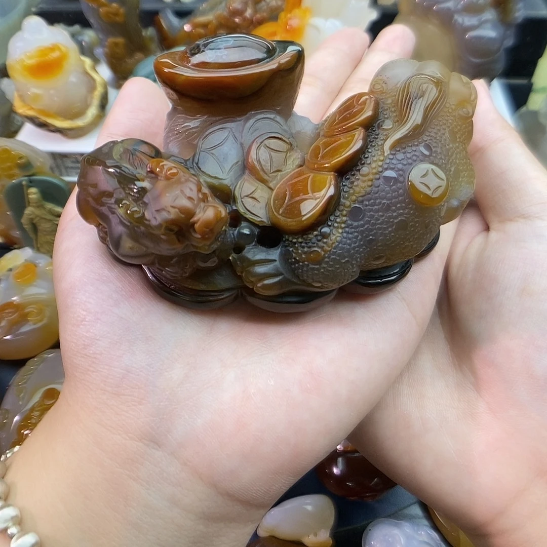 未镶嵌颈饰玛瑙/玉髓
